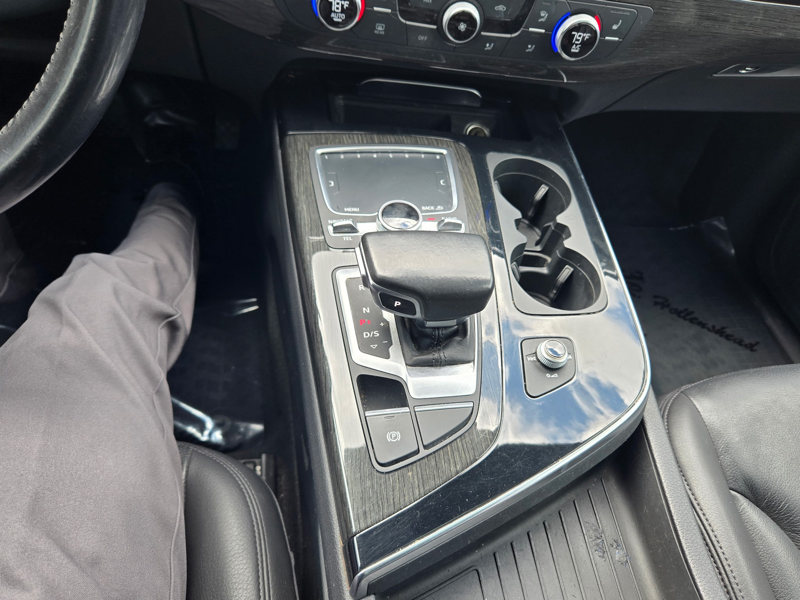 2017 Audi Q7 Premium Plus photo 14
